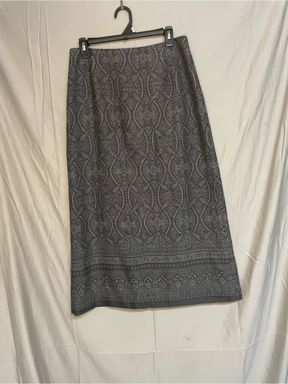 Vintage Pendleton 100% Wool Baroque Pattern Maxi Skirt Size
10 Made in USA